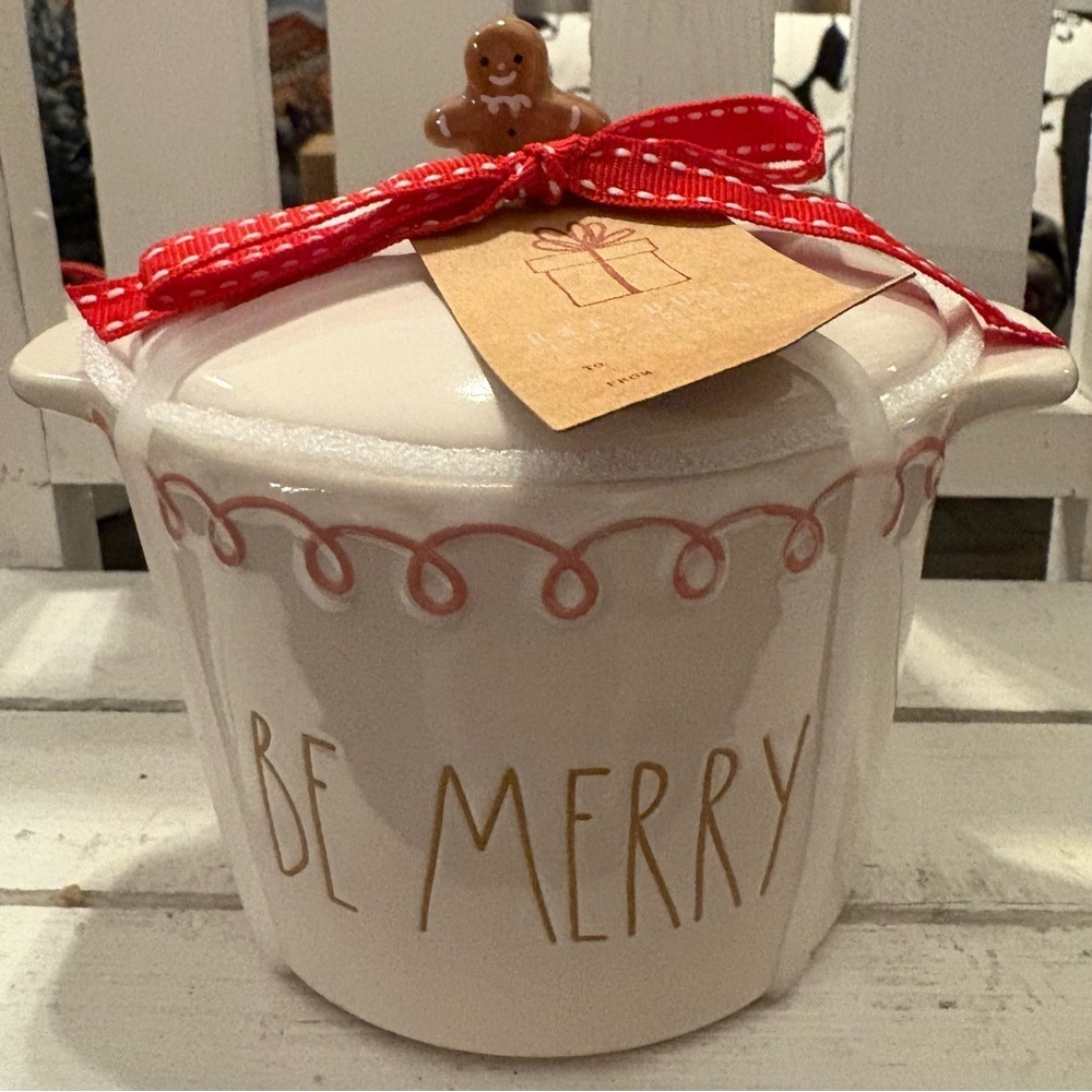 Rae Dunn White and Gold 'Be Merry' Ramekin/Baking Dish